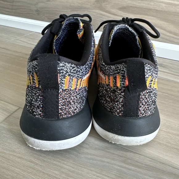 Nike Roshe Two Flyknit Z 7 Bright Mango Orange Black Shoes Sneakers 844929-005 - Picture 9 of 11